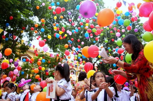 Khai giảng năm học mới Khai giảng năm học mới