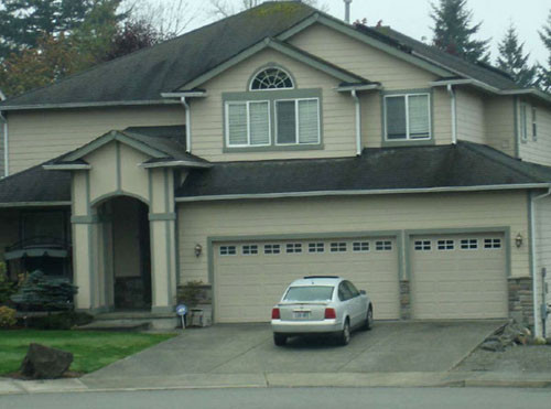 Căn nhà thứ 3 tại Renton cũng trồng cần sa trái phép