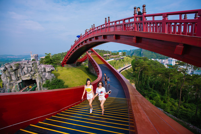 Cầu Koi - Sun World Halong Complex