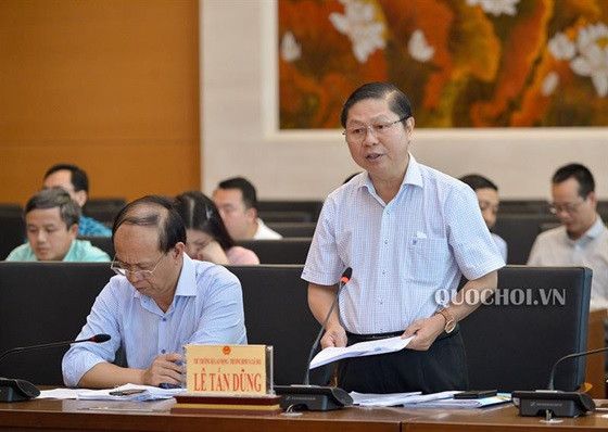 Thứ trưởng Lê Tấn Dũng phát biểu tại phiên họp. Ảnh quochoi.vn Thứ trưởng Lê Tấn Dũng phát biểu tại phiên họp. Ảnh quochoi.vn