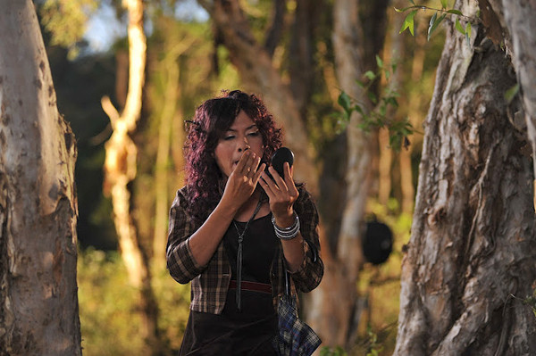 Phim "Cưới ngay kẻo lỡ" với sự tham gia của Thái Hòa, Đinh Ngọc Diệp, Johnny Trí Nguyễn sẽ công chiếu tại các rạp từ ngày 20/4 tới. Phim "Cưới ngay kẻo lỡ" với sự tham gia của Thái Hòa, Đinh Ngọc Diệp, Johnny Trí Nguyễn sẽ công chiếu tại các rạp từ ngày 20/4 tới.