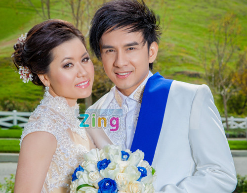 Sau hôn lễ, Đan Trường sẽ nán lại Mỹ một thời gian để ổn định cuộc sống gia đình trước khi chính thức rước nàng về dinh bằng một đám cưới khác ở Việt Nam. Sau hôn lễ, Đan Trường sẽ nán lại Mỹ một thời gian để ổn định cuộc sống gia đình trước khi chính thức rước nàng về dinh bằng một đám cưới khác ở Việt Nam.