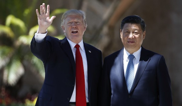 Tổng thống Mỹ Donald Trump và Chủ tịch Trung Quốc Tập Cận Bình (Ảnh: Tân Hoa Xã) Tổng thống Mỹ Donald Trump và Chủ tịch Trung Quốc Tập Cận Bình (Ảnh: Tân Hoa Xã)