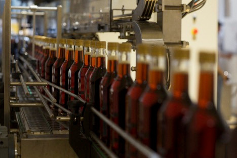 Quy trình sản xuất, đóng chai hiện đại, sạch sẽ, an toàn!