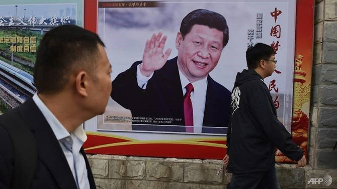 Một poster ở Trung Quốc với dòng chữ “Giấc mơ Trung Hoa, Giấc mơ của nhân dân” (Ảnh: Reuters) Một poster ở Trung Quốc với dòng chữ “Giấc mơ Trung Hoa, Giấc mơ của nhân dân” (Ảnh: Reuters)