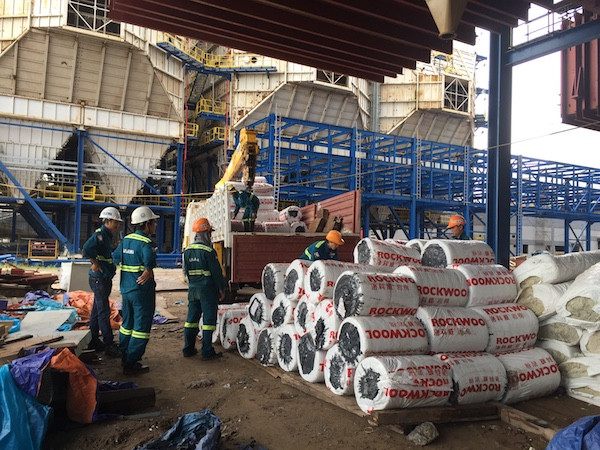 Người lao động trên công trường luôn có ý thức đảm bảo an toàn lao động Người lao động trên công trường luôn có ý thức đảm bảo an toàn lao động