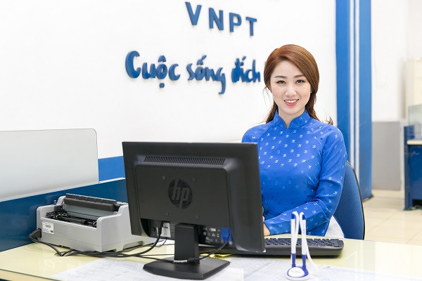 VinaPhone là nhà mạng tiên phong ứng dụng công nghệ QR Code trong thanh toán cước VinaPhone là nhà mạng tiên phong ứng dụng công nghệ QR Code trong thanh toán cước