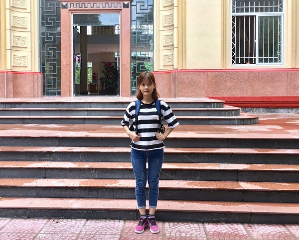 Nga mơ ước trở thành bác sĩ để có thể chữa bệnh cứu người. (Ảnh: Hồ Thu) Nga mơ ước trở thành bác sĩ để có thể chữa bệnh cứu người. (Ảnh: Hồ Thu)