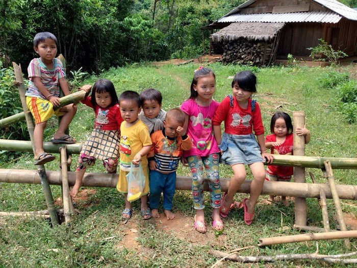 Trung thu là điều gì đó rất xa xỉ đối với những em nhỏ vùng cao biên giới Kỳ Sơn.