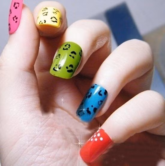 Họa tiết chấm phá lạ mắt