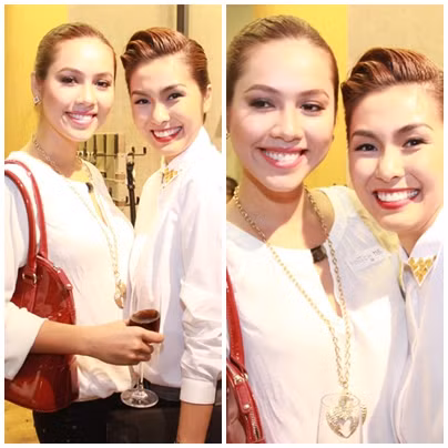 Đuôi mắt của cô cũng bắt đầu xuất hiện nếp nhăn