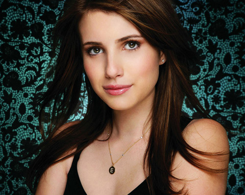 Nhìn Emma Roberts người ta chỉ muốn ngắm mãi không thôi