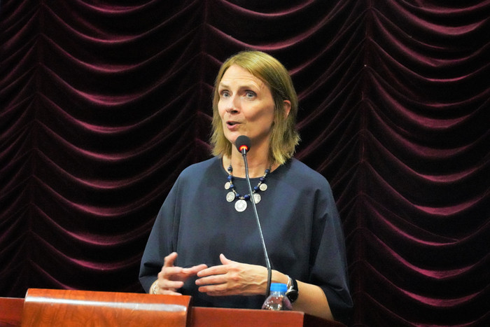 Bà Donna McGowan, Giám đốc Hội đồng Anh tại Việt Nam phát biểu Bà Donna McGowan, Giám đốc Hội đồng Anh tại Việt Nam phát biểu