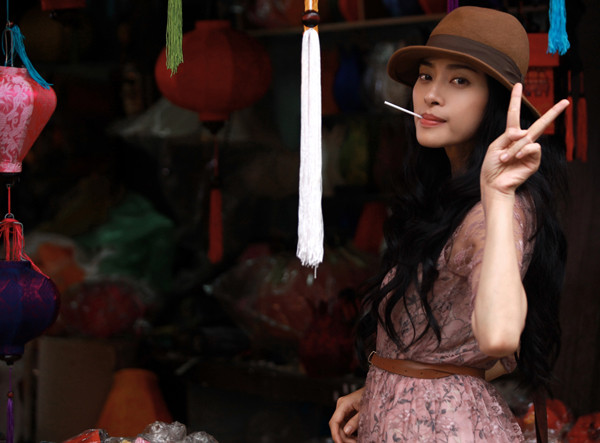 'Đả nữ' tinh nghịch, hồn nhiên như thiếu nữ mới lớn. 'Đả nữ' tinh nghịch, hồn nhiên như thiếu nữ mới lớn.