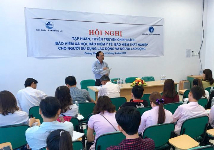 Hội nghị tập huấn, tuyên truyền chính sách bảo hiểm xã hội, bảo hiểm y tế, bảo hiểm thất nghiệp cho người sử dụng lao động và người lao động. Hội nghị tập huấn, tuyên truyền chính sách bảo hiểm xã hội, bảo hiểm y tế, bảo hiểm thất nghiệp cho người sử dụng lao động và người lao động.