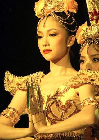 Linh Nga trong tiết mục Phật Bà Quan Âm