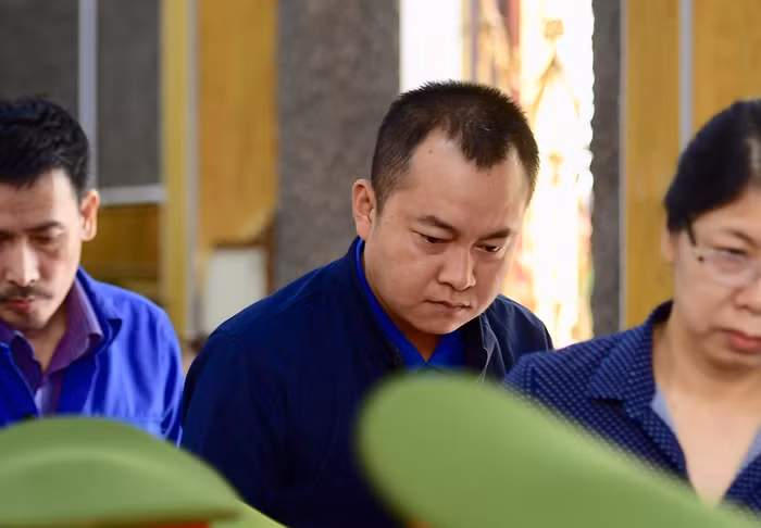 Bị cáo Đinh Hải Sơn tại tòa. Ảnh: V.P. Bị cáo Đinh Hải Sơn tại tòa. Ảnh: V.P.