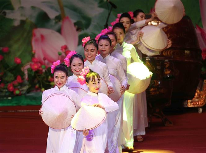 Một tiết mục trong chương trình nghệ thuật chào mừng Đại hội ASOSAI 14. Một tiết mục trong chương trình nghệ thuật chào mừng Đại hội ASOSAI 14.