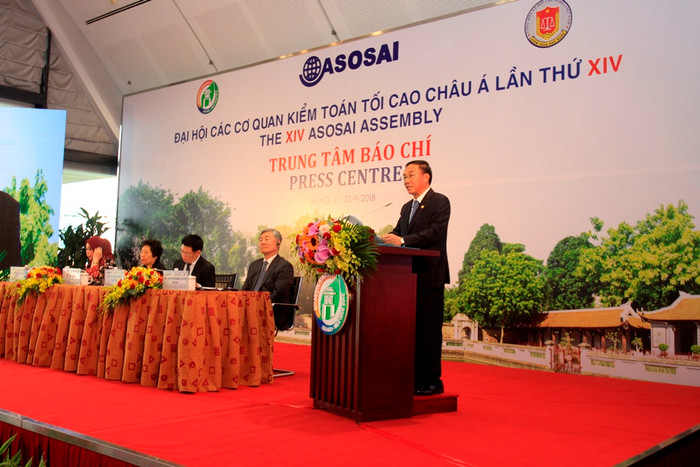 Phó Tổng Kiểm toán Nhà nước Đoàn Xuân Tiên báo cáo kết quả Đại hội ASOSAI 14. Ảnh: Vũ Phương Phó Tổng Kiểm toán Nhà nước Đoàn Xuân Tiên báo cáo kết quả Đại hội ASOSAI 14. Ảnh: Vũ Phương