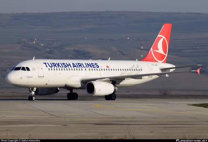 Chiếc Airbus 320 mà hãng hàng không Tre Việt đang muốn thuê có tuổi đời trên 10 năm tuổi. Ảnh: planespotters Chiếc Airbus 320 mà hãng hàng không Tre Việt đang muốn thuê có tuổi đời trên 10 năm tuổi. Ảnh: planespotters