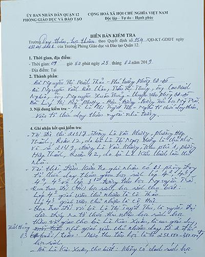 Biên bản của đoàn kiểm tra tại cơ sở dạy thêm Hiền Tài hôm 25/2, do quận 12 lập (ảnh: P.L) Biên bản của đoàn kiểm tra tại cơ sở dạy thêm Hiền Tài hôm 25/2, do quận 12 lập (ảnh: P.L)