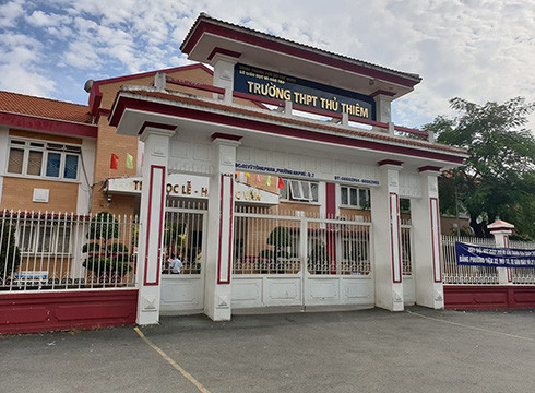 Trường trung học phổ thông Thủ Thiêm, quận 2, Thành phố Hồ Chí Minh (ảnh: P.L) Trường trung học phổ thông Thủ Thiêm, quận 2, Thành phố Hồ Chí Minh (ảnh: P.L)