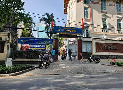 Trường trung học cơ sở Võ Trường Toản, quận 1, Thành phố Hồ Chí Minh (ảnh: P.L) Trường trung học cơ sở Võ Trường Toản, quận 1, Thành phố Hồ Chí Minh (ảnh: P.L)