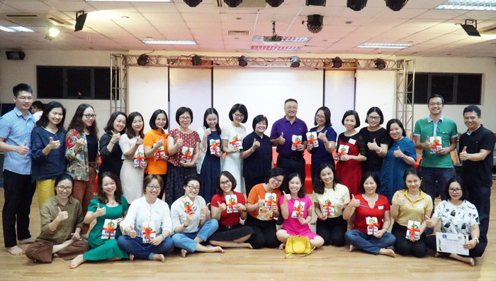 Trường Đại học Ngoại ngữ triển khai chương trình tập huấn Nhà giáo dục truyền cảm hứng cho gần 150 giáo viên của Trường Tiểu học và Trung học cơ sở Ngôi sao Hà Nội. Trường Đại học Ngoại ngữ triển khai chương trình tập huấn Nhà giáo dục truyền cảm hứng cho gần 150 giáo viên của Trường Tiểu học và Trung học cơ sở Ngôi sao Hà Nội.