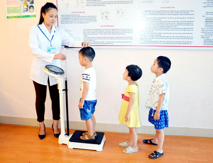 Nhiều địa phương thiếu biên chế y tế, kế toán trường học. (Ảnh minh hoạ: Giaoducthoidai.vn) Nhiều địa phương thiếu biên chế y tế, kế toán trường học. (Ảnh minh hoạ: Giaoducthoidai.vn)