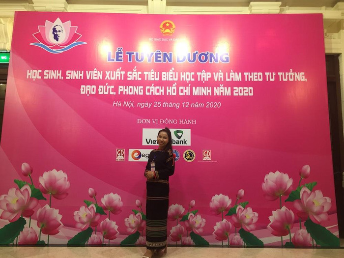 H Lic ÊBan, cô sinh viên người Êđê sinh ra và lớn lên tại mảnh đất đầy nắng và gió Đăk Lăk. (Ảnh: Nhân vật cung cấp)