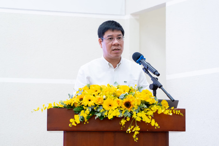 Giáo sư, Tiến sĩ Huỳnh Văn Chương - Cục trưởng Cục Quản lý chất lượng, Bộ Giáo dục và Đào tạo phát biểu tại hội nghị (ảnh: CTV) gdvn_hoinghiBohutechd.jpg