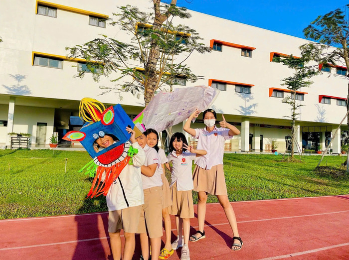 Sản phẩm sau tiết học tích hợp STEM của lớp 4C, iSchool Ninh Thuận Sản phẩm sau tiết học tích hợp STEM của lớp 4C, iSchool Ninh Thuận.jpg