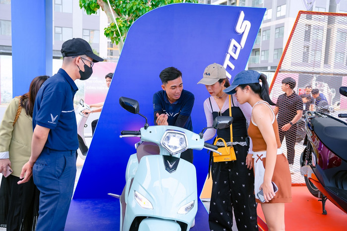 Chuỗi sự kiện tháng 9 được bắt đầu với các hoạt động giao lưu do Vinhomes và VinFast phối hợp tổ chức A4-11.jpg