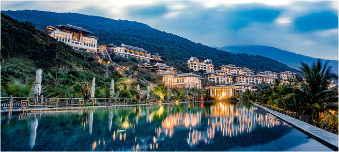 InterContinental Danang Sun Peninsula Resort. InterContinental Danang Sun Peninsula Resort 4 lần liên tiếp đạt giải resort sang trọng nhất thế giới của WTA (3).jpg