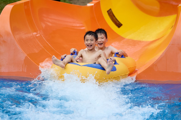 Công viên nước Sun World Sầm Sơn tri ân du khách với ưu đãi chưa từng có. Công viên nước Sun World Sầm Sơn tri ân du khách với ưu đãi chưa từng có.