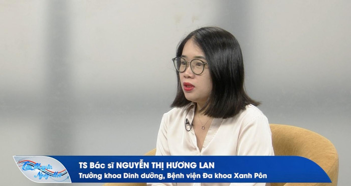 Bác sĩ Nguyễn Thị Hương Lan, Trưởng khoa Dinh dưỡng – Bệnh viện Đa khoa Xanh Pôn chia sẻ về ăn giảm muối trong chương trình Câu chuyện ngày mới. aji1.jpg