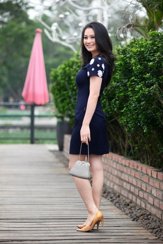 Diễn viên "Siêu thị tình yêu" cho biết, vì muốn con gái có đầy đủ chất dinh dưỡng nên cô hoàn toàn nuôi con bằng sữa mẹ. Diễn viên "Siêu thị tình yêu" cho biết, vì muốn con gái có đầy đủ chất dinh dưỡng nên cô hoàn toàn nuôi con bằng sữa mẹ.