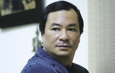 "Nhiều đứa diễn viên trẻ cũng "táo tợn" lắm, chủ động gọi điện à ơi đạo diễn", đạo diễn Khải Hưng chia sẻ về chuyện nghề. "Nhiều đứa diễn viên trẻ cũng "táo tợn" lắm, chủ động gọi điện à ơi đạo diễn", đạo diễn Khải Hưng chia sẻ về chuyện nghề.