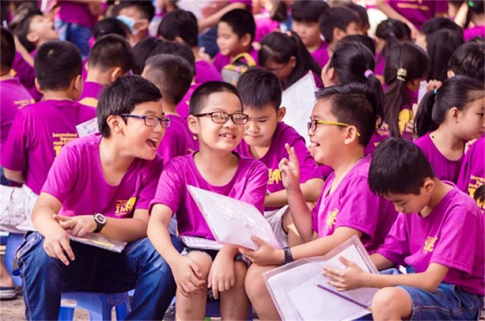 Sở Giáo dục Thành phố Hồ Chí Minh muốn độc quyền về hoạt động ngoại khóa? Sở Giáo dục Thành phố Hồ Chí Minh muốn độc quyền về hoạt động ngoại khóa?