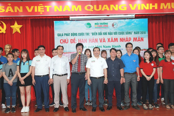 Các đại biểu tham gia phát động Cuộc thi “Biến đổi khí hậu với Cuộc sống” – Chủ đề “Hạn hán và Xâm nhập mặn” tại Đại học Tài nguyên và Môi trường Thành phố Hồ Chí Minh Các đại biểu tham gia phát động Cuộc thi “Biến đổi khí hậu với Cuộc sống” – Chủ đề “Hạn hán và Xâm nhập mặn” tại Đại học Tài nguyên và Môi trường Thành phố Hồ Chí Minh