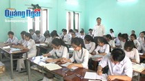 Có quá sớm để bàn về dự thảo phạt tiền giáo viên, học sinh? ảnh 2 Có quá sớm để bàn về dự thảo phạt tiền giáo viên, học sinh? ảnh 2