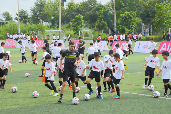 Niềm vui của các cháu với trái bóng tại Ngày hội Niềm vui của các cháu với trái bóng tại Ngày hội