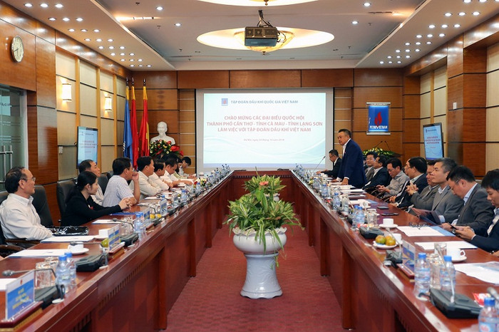 Toàn cảnh buổi làm việc