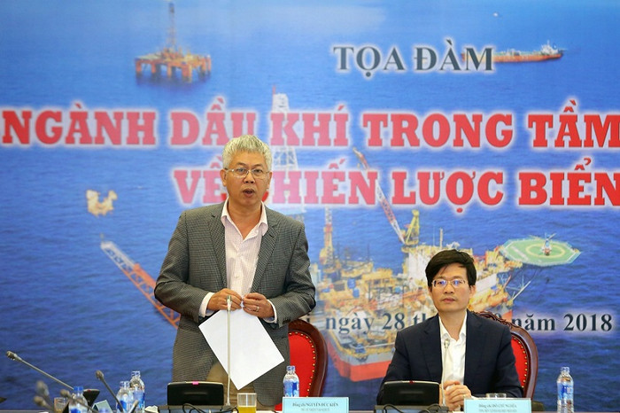 Phó Chủ nhiệm Ủy ban Kinh tế của Quốc hội - ông Nguyễn Đức Kiên phát biểu kết luận buổi tọa đàm. Phó Chủ nhiệm Ủy ban Kinh tế của Quốc hội - ông Nguyễn Đức Kiên phát biểu kết luận buổi tọa đàm.