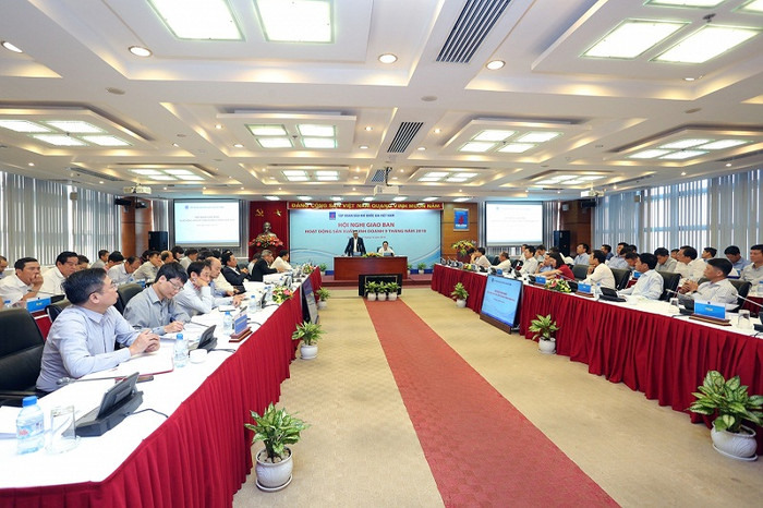 Toàn cảnh Hội nghị giao ban hoạt động sản xuất kinh doanh 9 tháng 2018 Toàn cảnh Hội nghị giao ban hoạt động sản xuất kinh doanh 9 tháng 2018