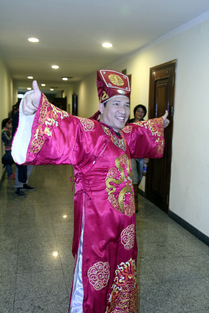 Anh có điệu nhảy "hoang mang" style máu mửa trên thiên đình.