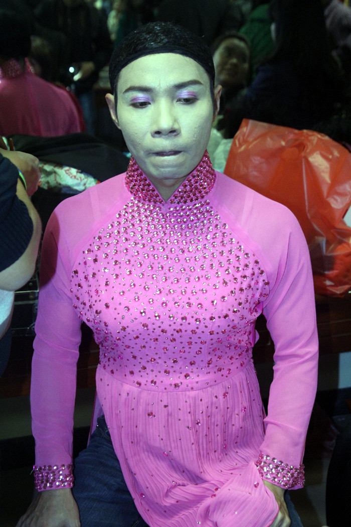 Trong Táo Quân 2013, sẽ có phân nửa thời gian Nam Tào - Bắc Đẩu hoán đổi giới tính cho nhau.