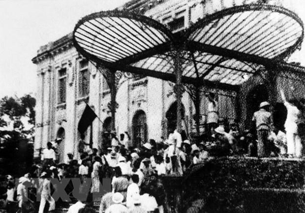 Cách mạng Tháng Tám 1945 mở ra một thời đại mới ở Việt Nam, thời đại nhân dân Việt Nam làm chủ đất nước, làm chủ vận mệnh của chính mình. (Ảnh: TTXVN) Cách mạng Tháng Tám 1945 mở ra một thời đại mới ở Việt Nam, thời đại nhân dân Việt Nam làm chủ đất nước, làm chủ vận mệnh của chính mình. (Ảnh: TTXVN)