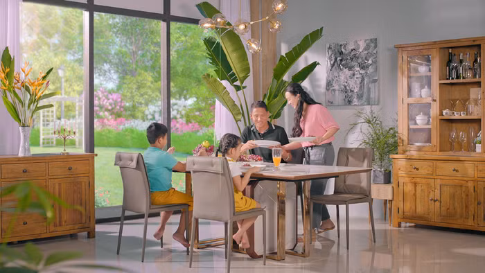 Anh Đức từng chia sẻ rất thích không gian sống rộng rãi, xanh mát, đầy đủ tiện ích ở Aqua City để cả gia đình có không gian thư giãn, con cái chơi đùa, cả nhà gắn kết. Nguồn: Internet