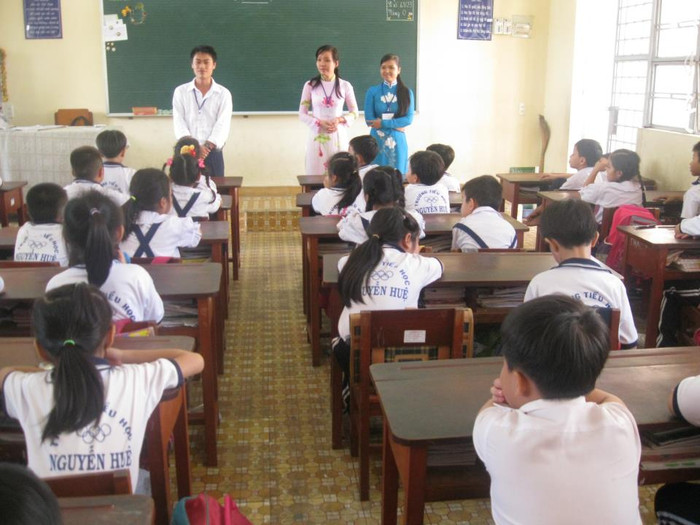 Sinh viên sư phạm đi thực tập. (Ảnh minh họa, nguồn: Sở Giáo dục và Đào Tạo Tỉnh Bình Phước) Sinh viên sư phạm đi thực tập. (Ảnh minh họa, nguồn: Sở Giáo dục và Đào Tạo Tỉnh Bình Phước)